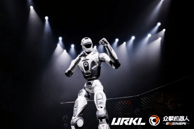 麻将胡了-众擎发起首个人形机器人格斗联赛，创始人：用格斗赛加快行业发展，就像F1和NBA